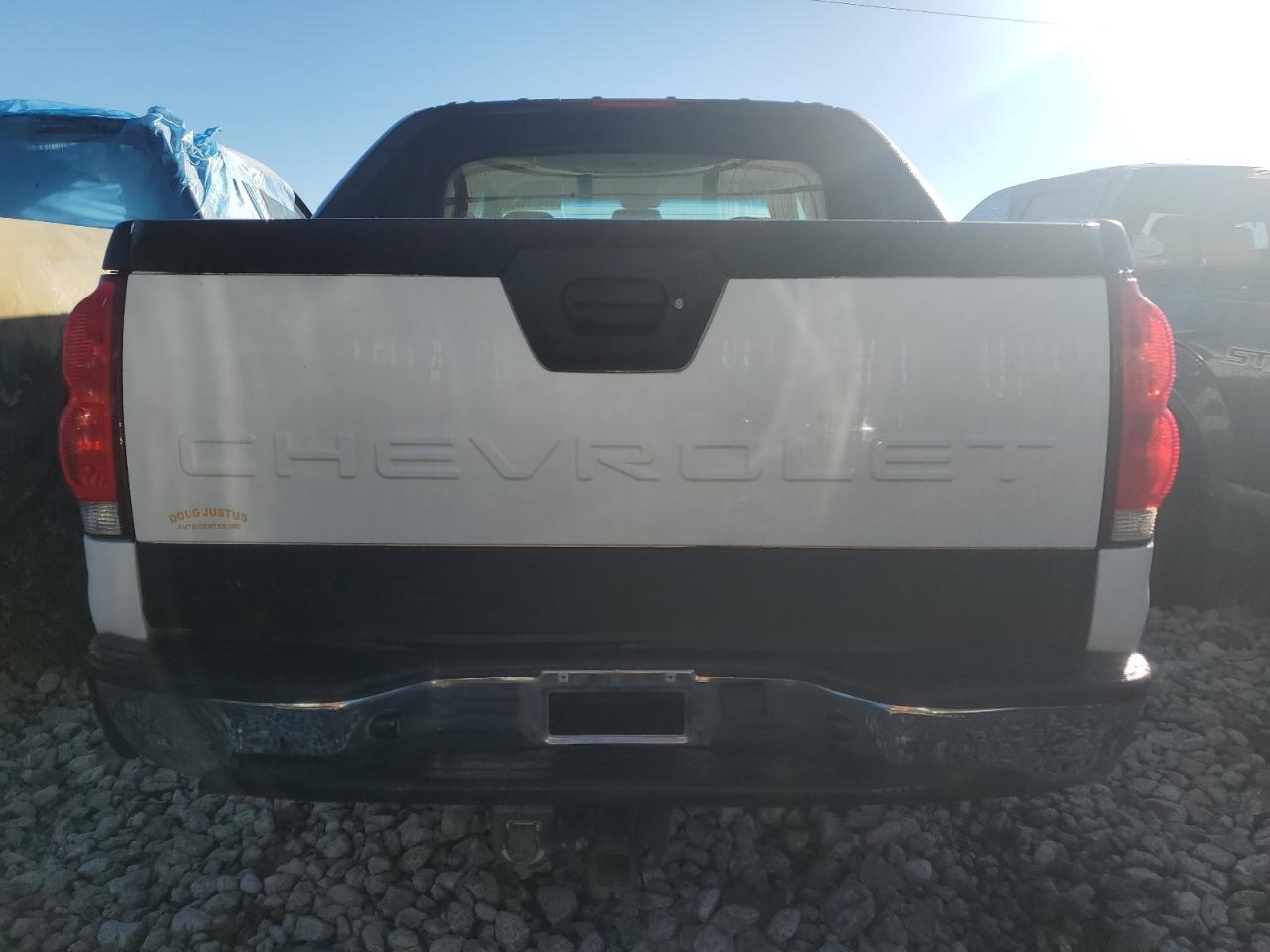 Chevrolet Avalanche C1500 Image 6