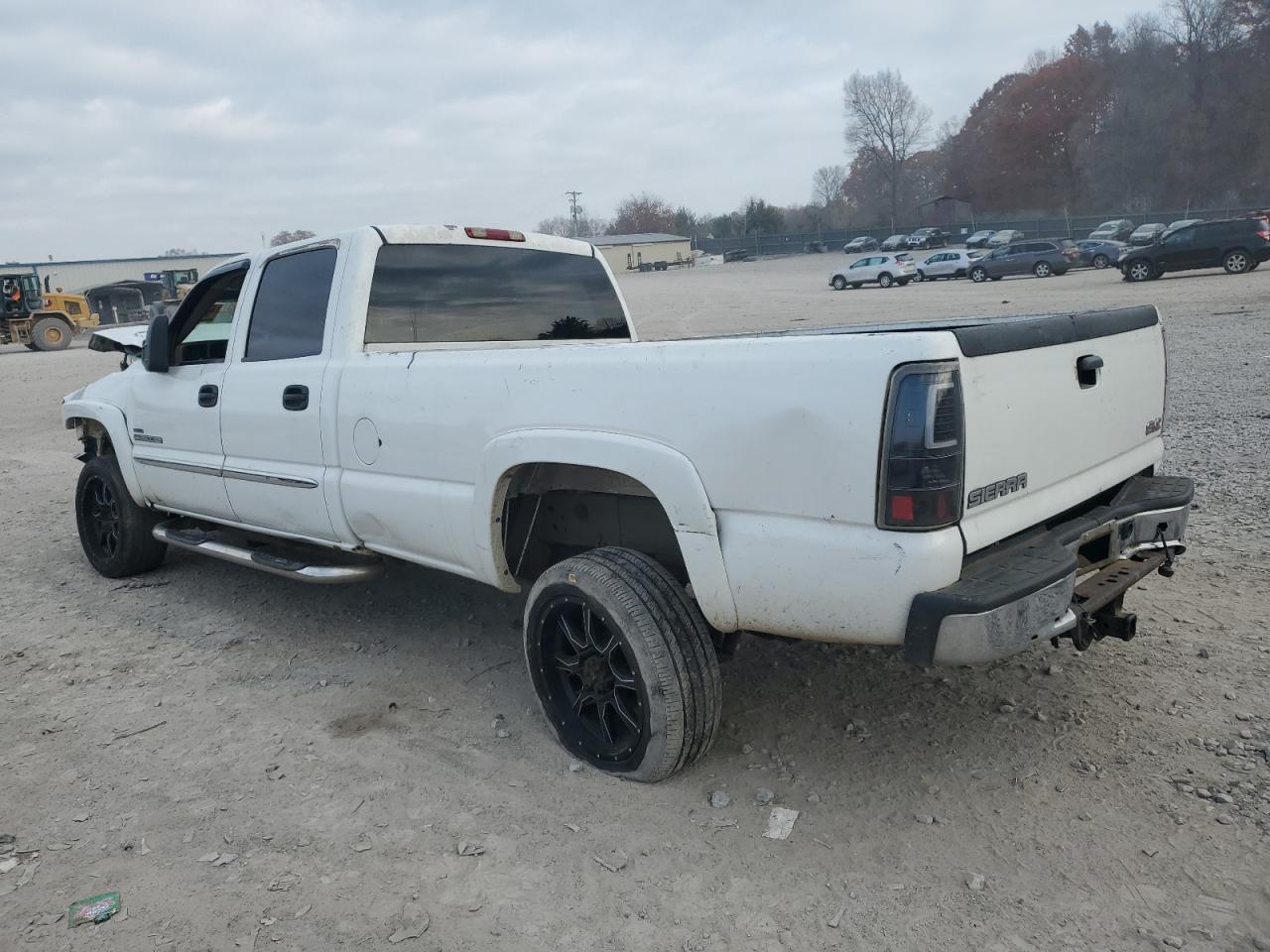 GMC Sierra C2500 Heavy Duty Image 2