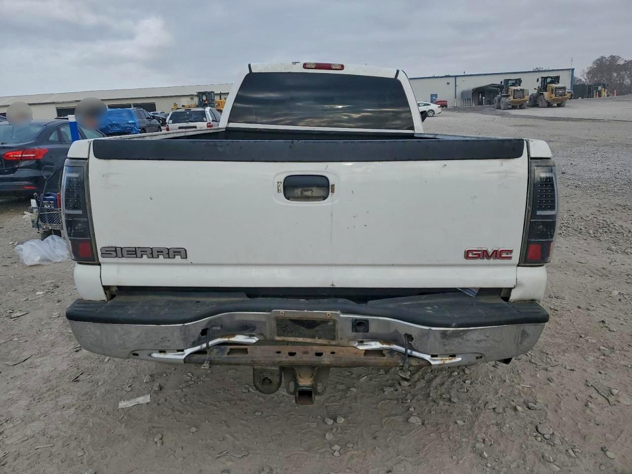 GMC Sierra C2500 Heavy Duty Image 13