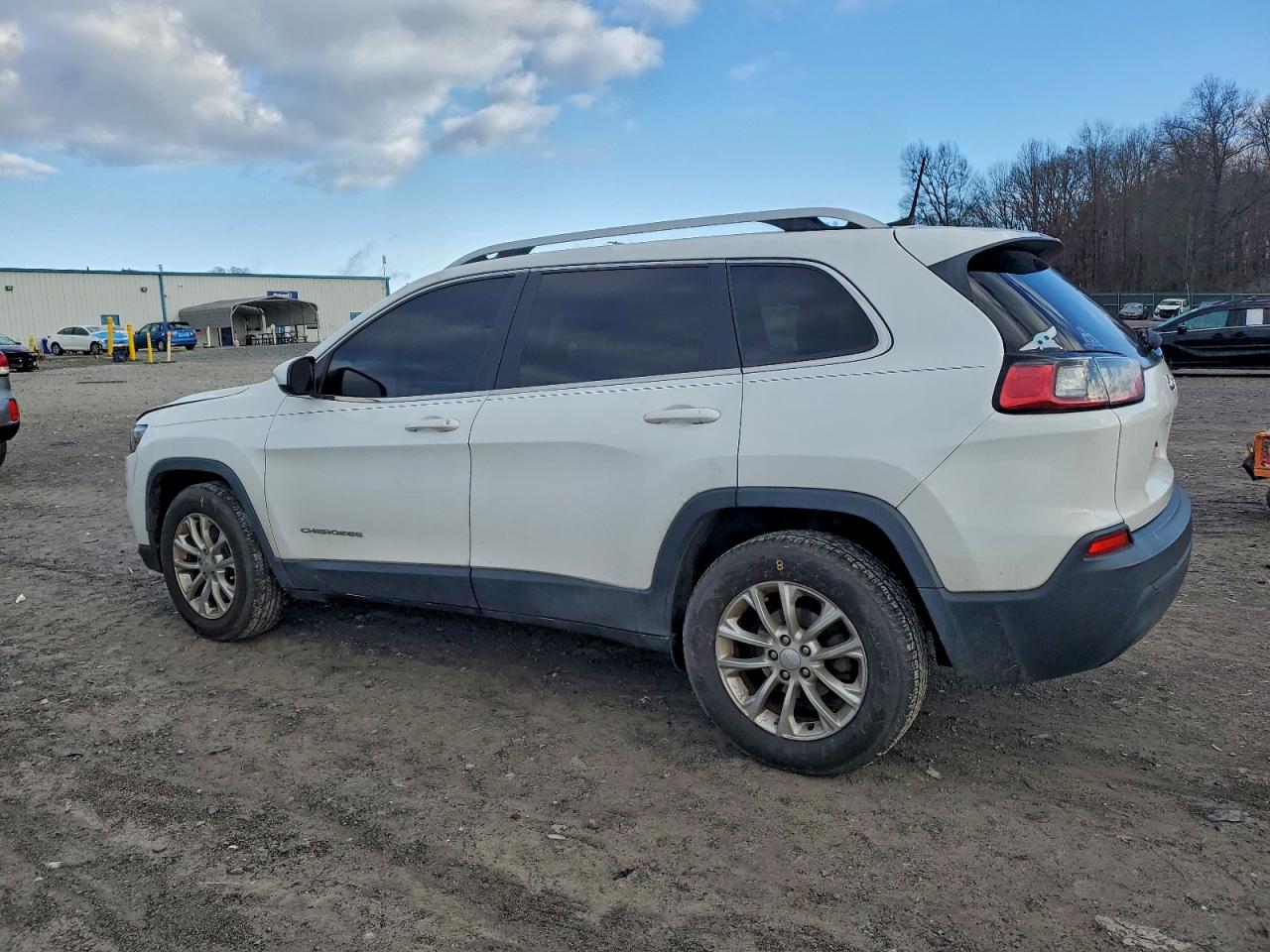 Jeep Grand Cherokee Latitude Image 2