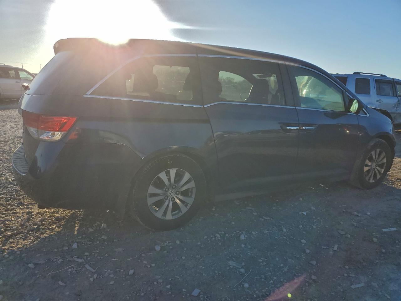 Honda Odyssey Exl Image 2