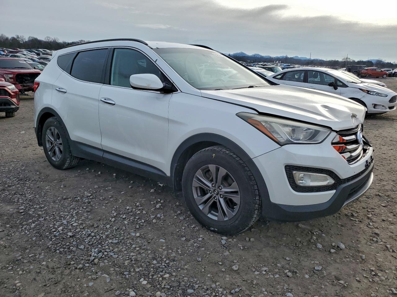 Hyundai SANTA FE Image 5