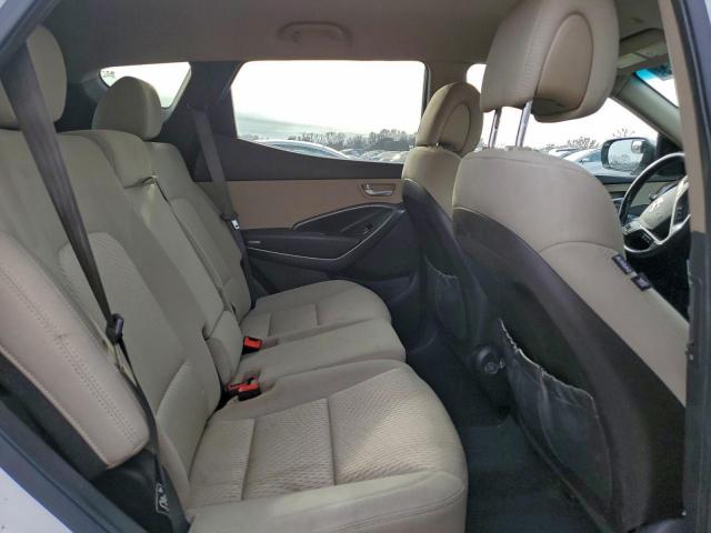 Hyundai SANTA FE Image 8