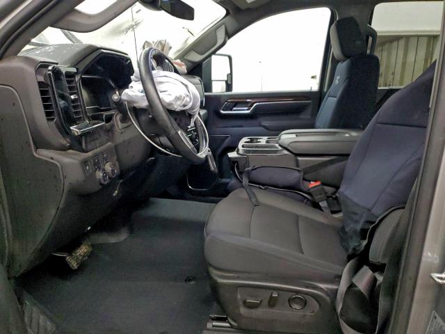 Chevrolet Silverado K2500 Heavy Duty Lt Image 10