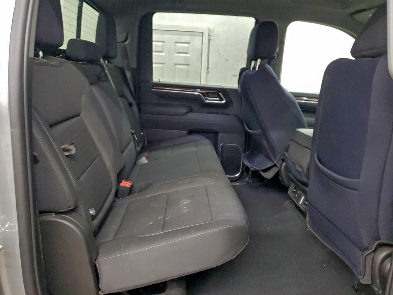 Chevrolet Silverado K2500 Heavy Duty Lt Image 5