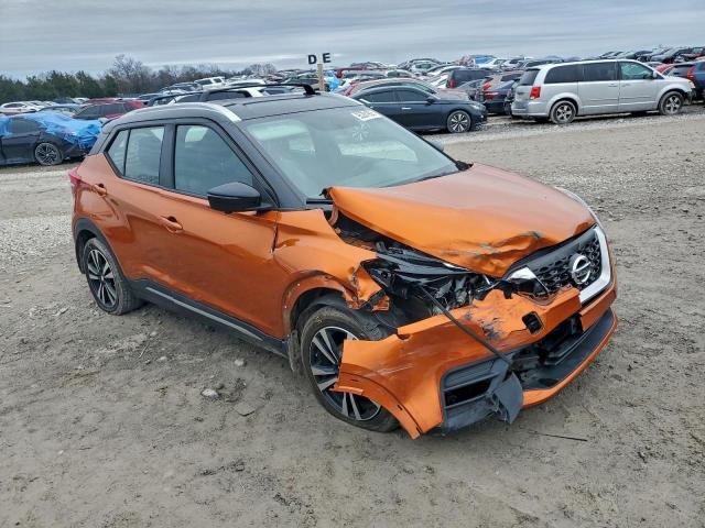 Nissan Kicks S Image 7