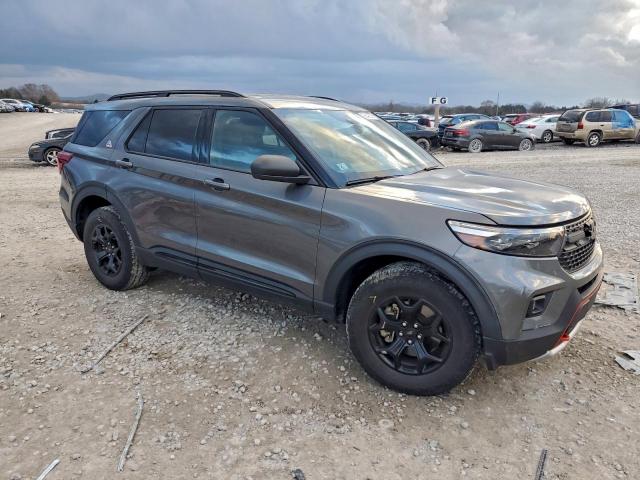 Ford Explorer Timberline Image 4