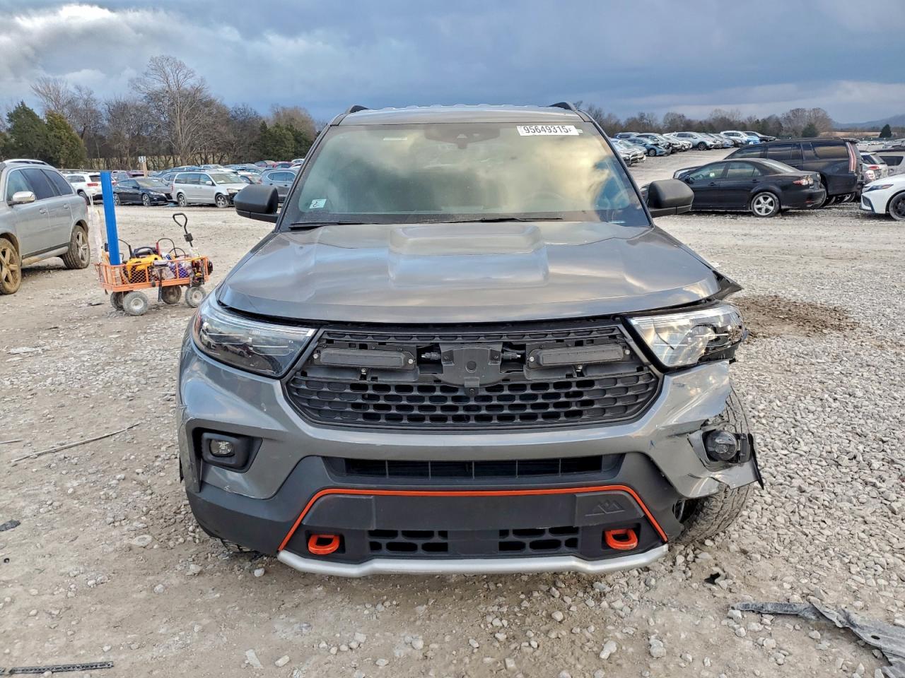 Ford Explorer Timberline Image 6