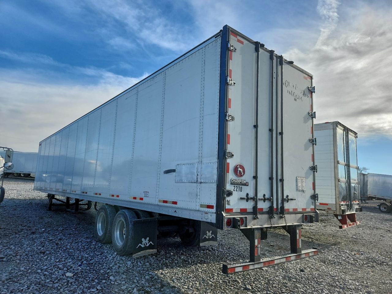 Great Dane Trailer Image 7