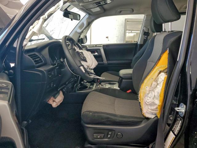 Toyota 4Runner Sr5/sr5 Premium Image 14