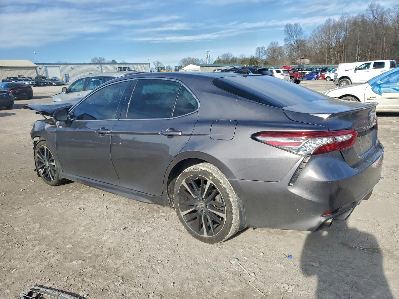 Toyota Camry Xse Image 10