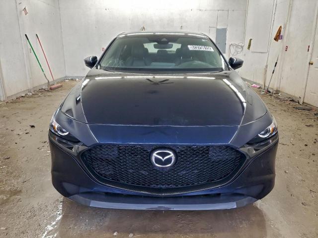 Mazda 3 Select Image 10