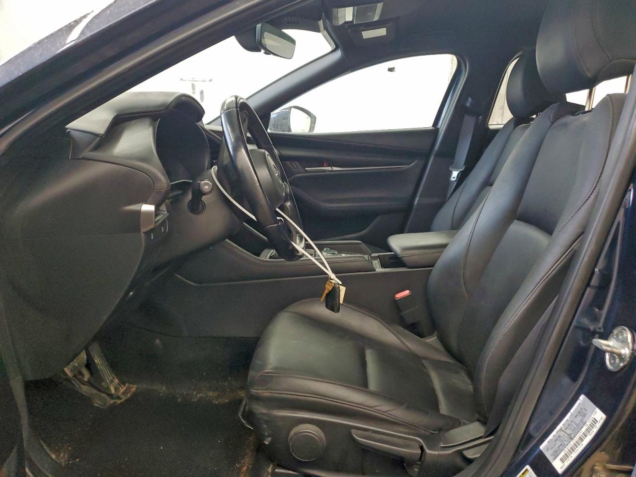 Mazda 3 Select Image 11