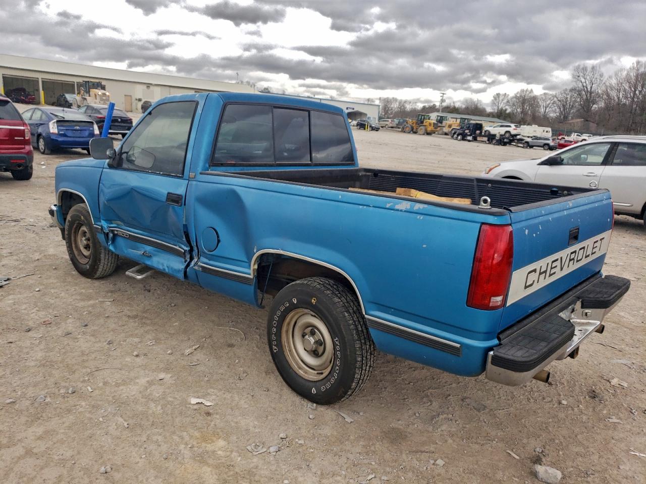 Chevrolet Ck Series C1500 Image 12