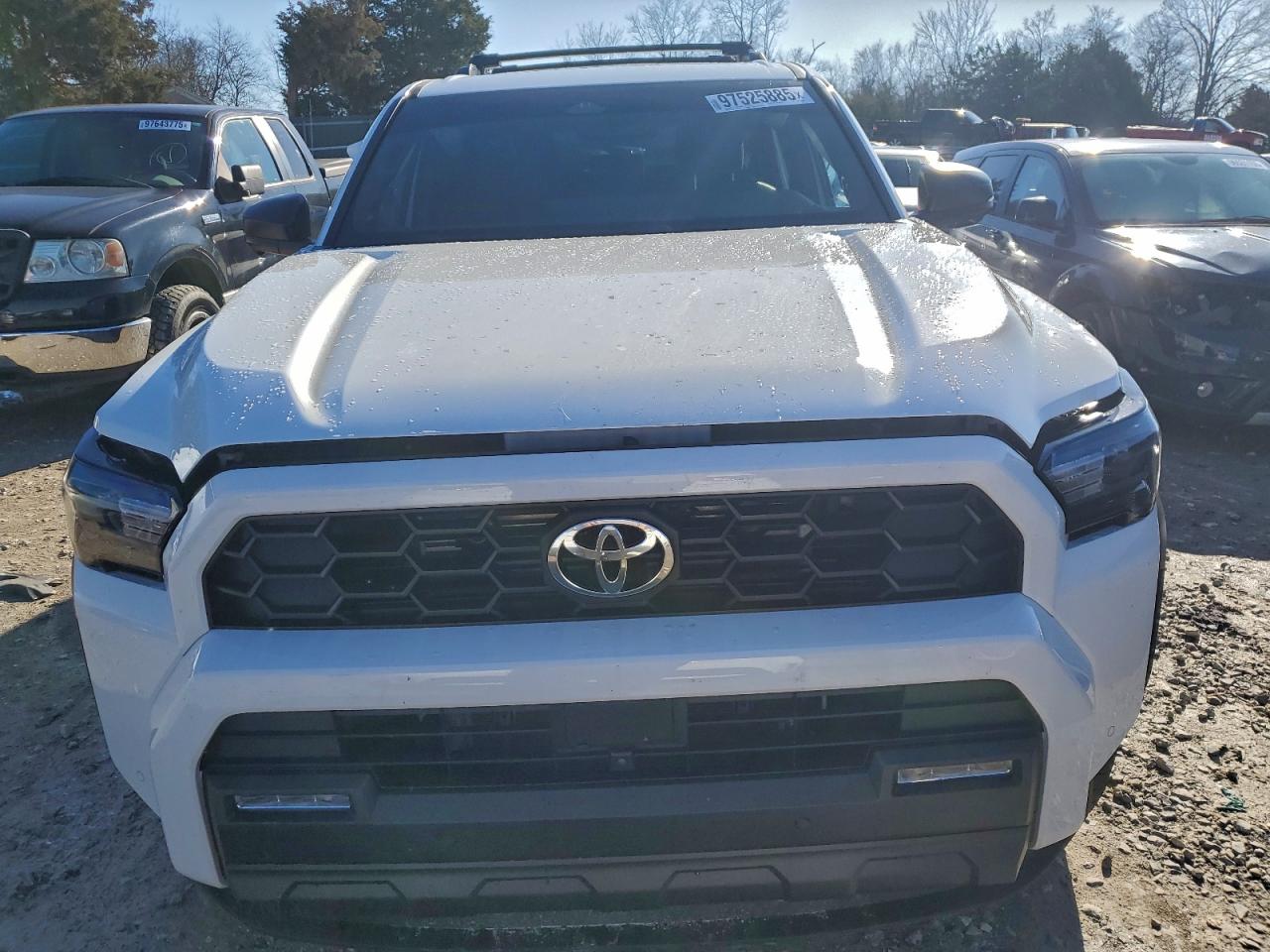 Toyota 4Runner Limited Image 5