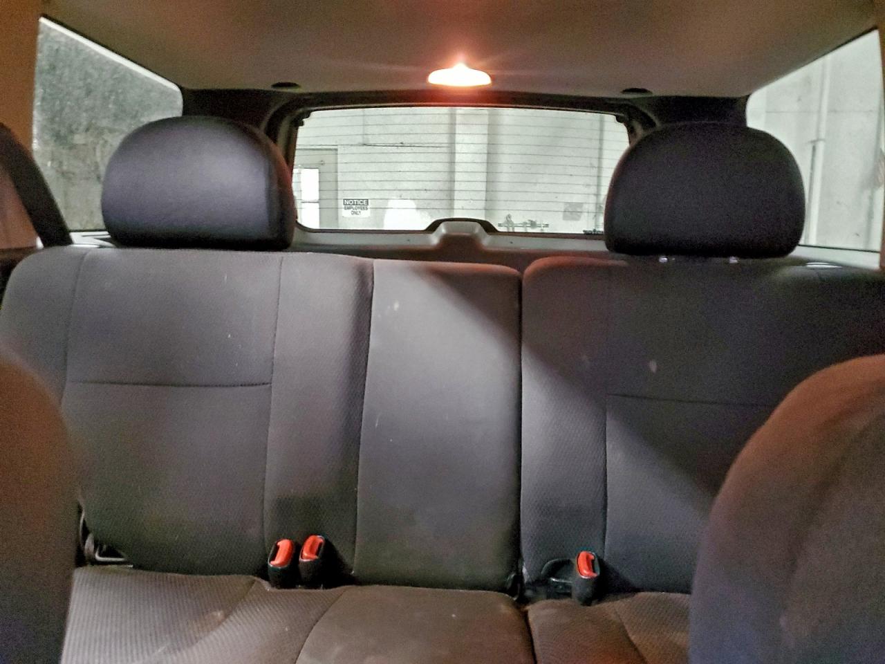 Jeep Grand Cherokee Laredo Image 9