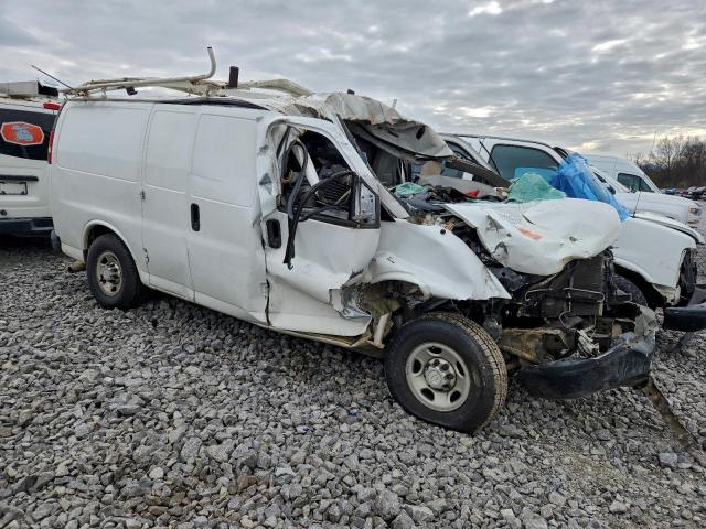 Chevrolet Express Image 3