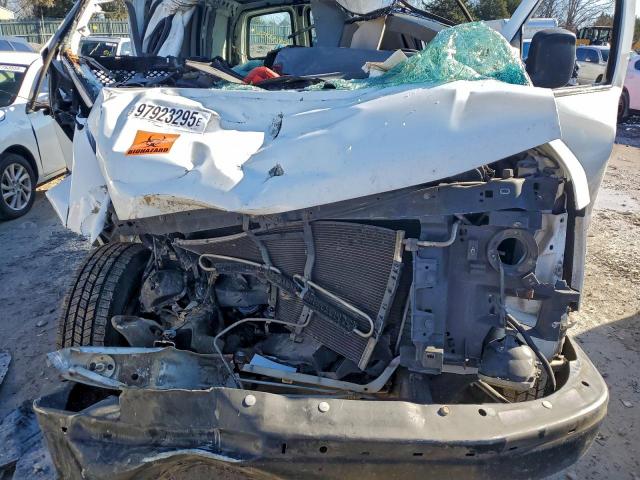 Chevrolet Express Image 13