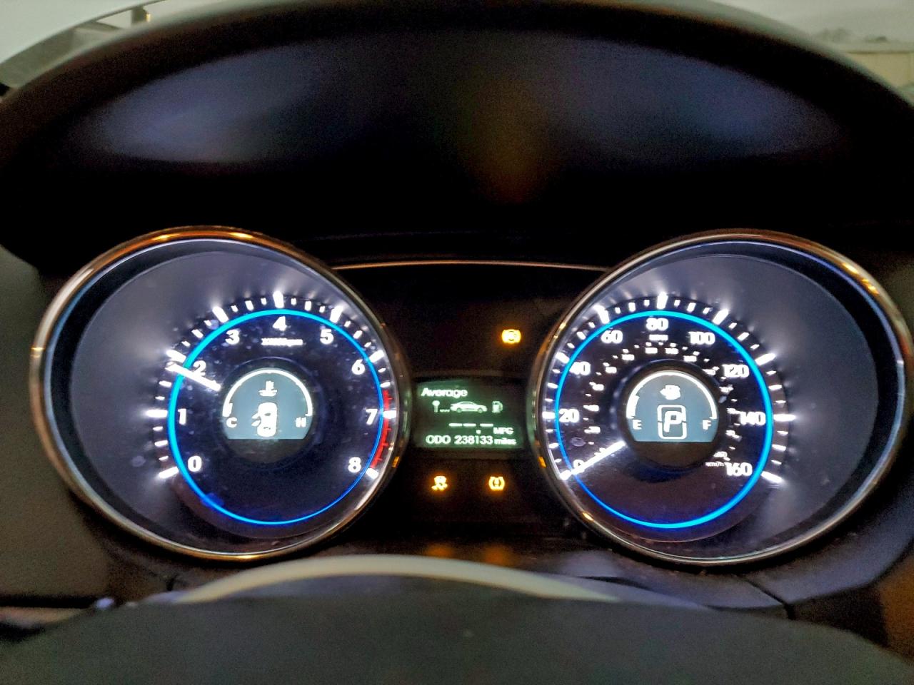 Hyundai SONATA Gls Image 9