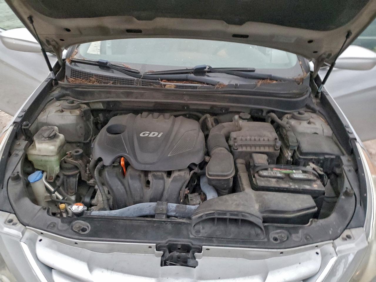 Hyundai SONATA Gls Image 8