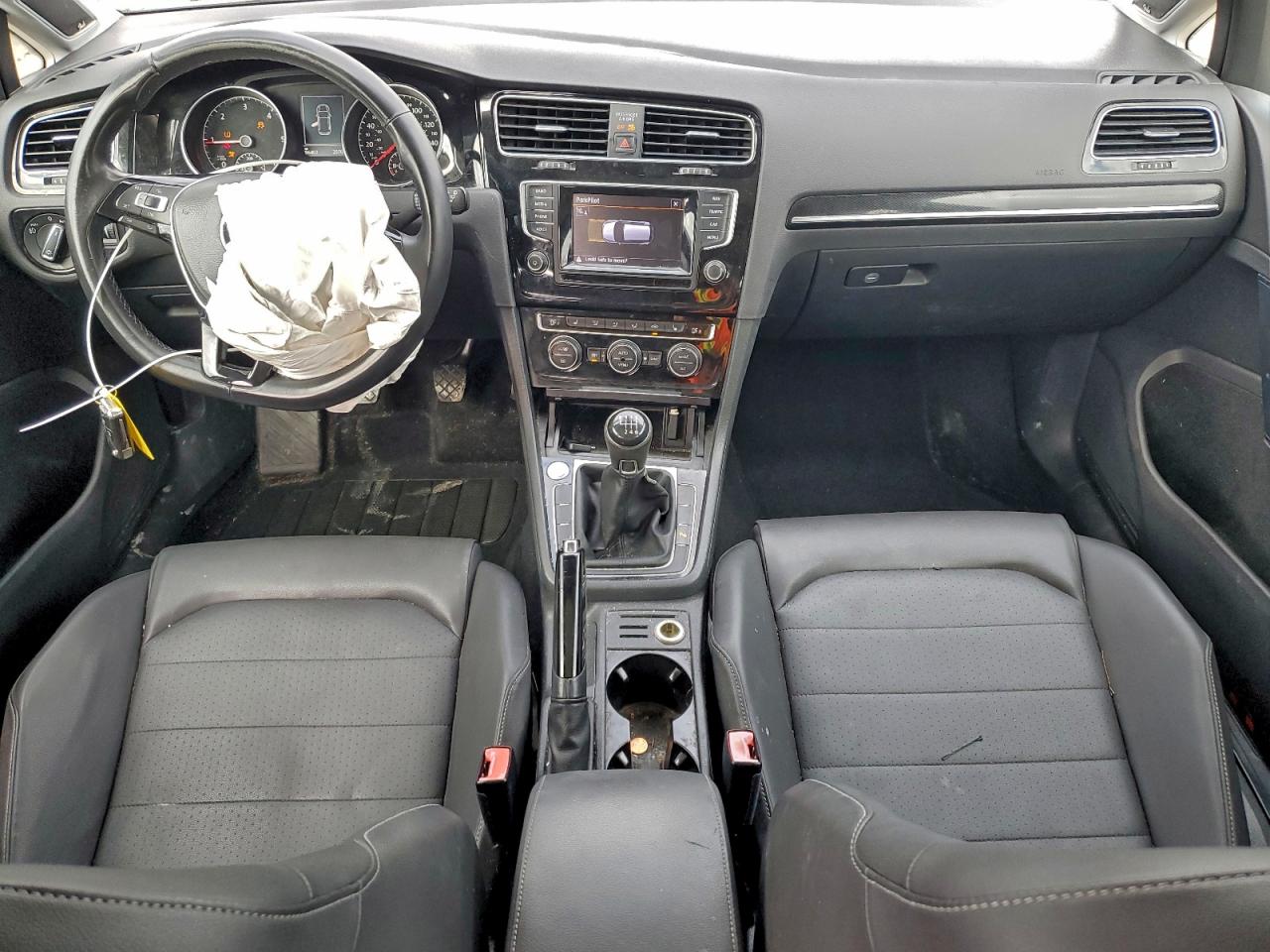 Volkswagen Golf Tdi Image 4