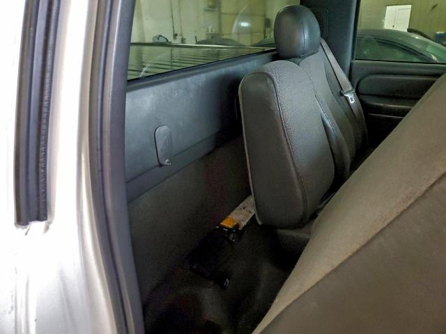 Chevrolet Silverado K1500 Image 8