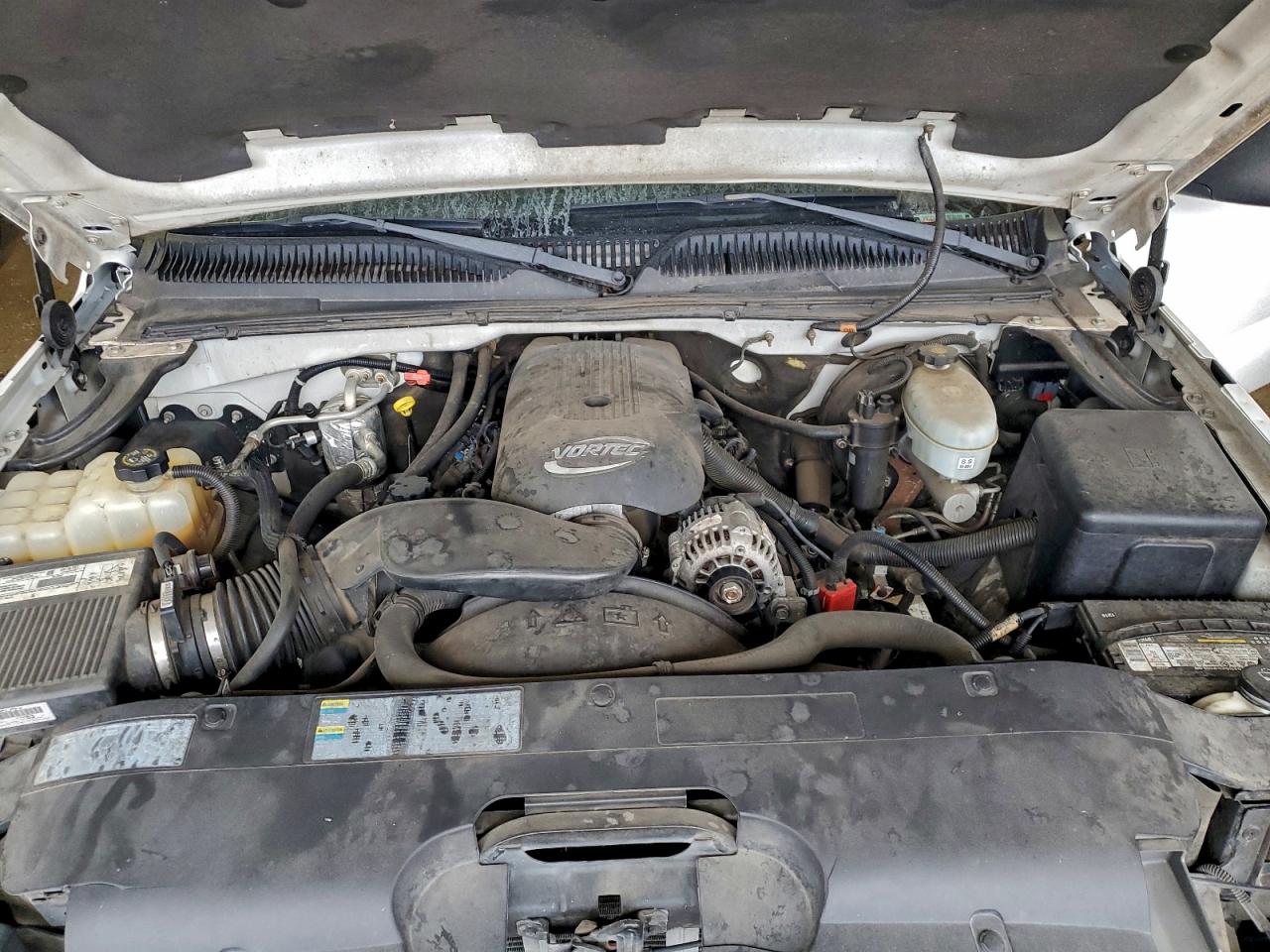 Chevrolet Silverado K1500 Image 7