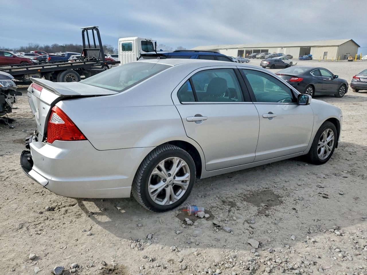 Ford Fusion Se Image 2