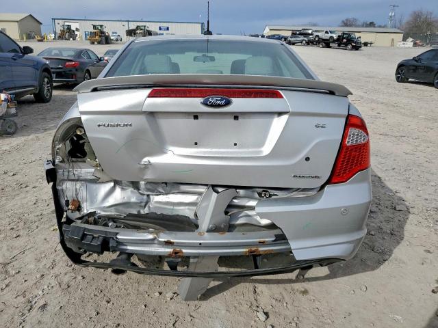 Ford Fusion Se Image 4
