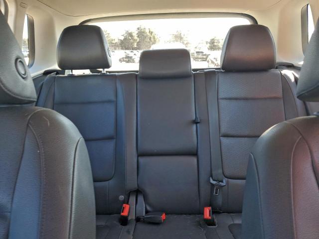 Volkswagen Tiguan S Image 9