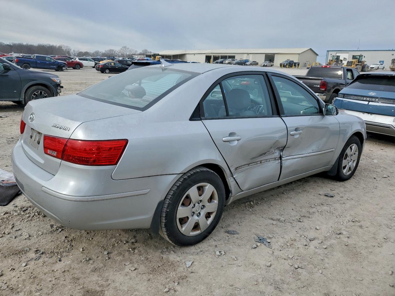 Hyundai SONATA Gls Image 11