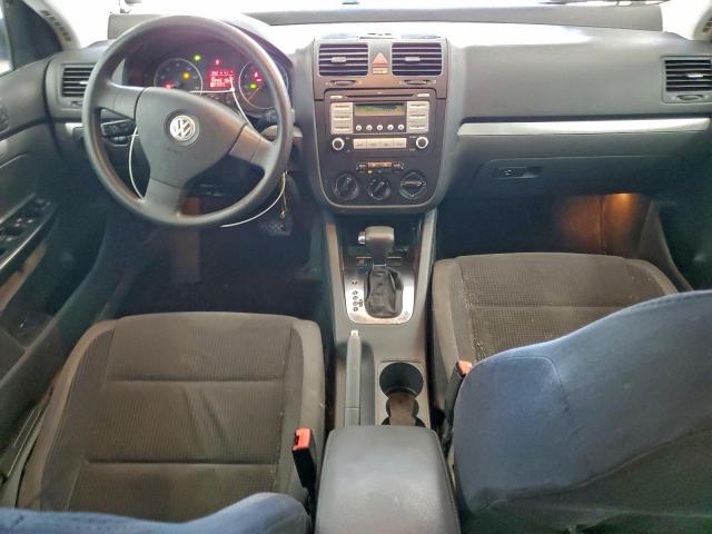 Volkswagen Jetta S Image 4