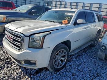  Salvage GMC Yukon