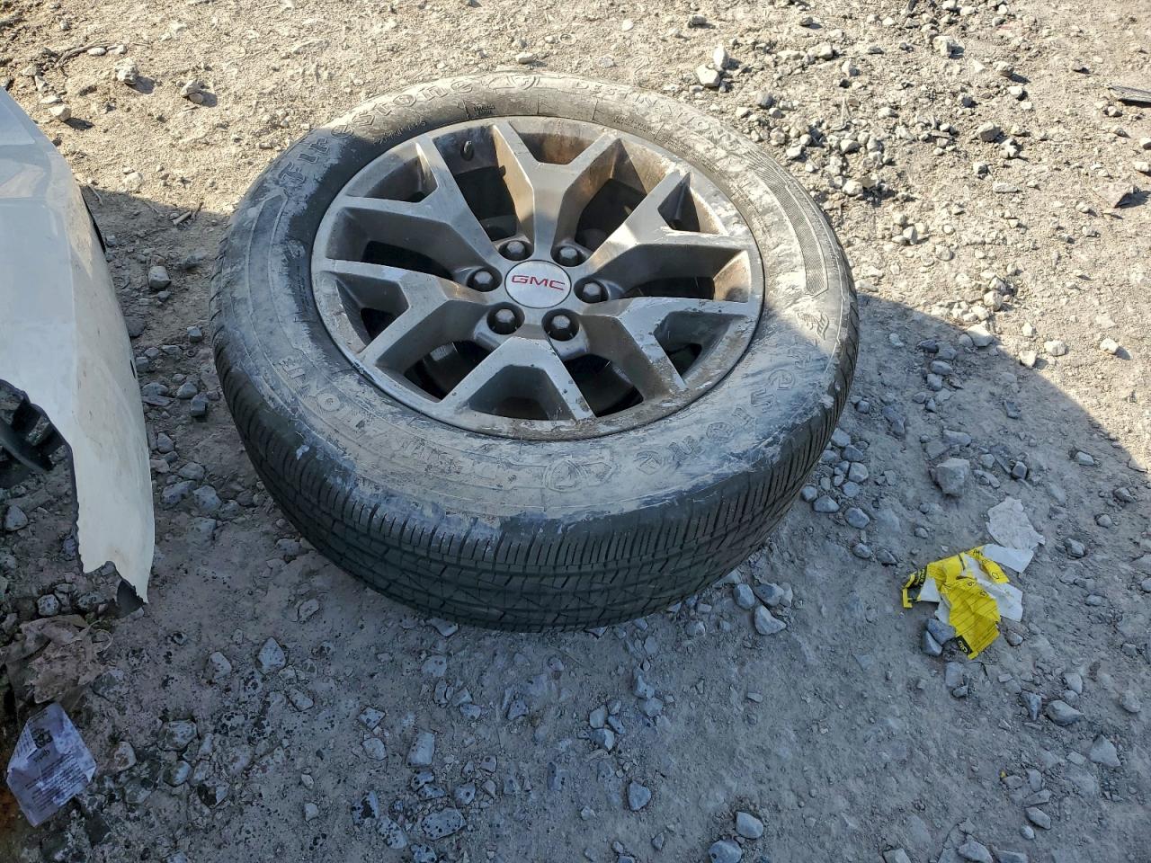 GMC Yukon C1500 Sle Image 10