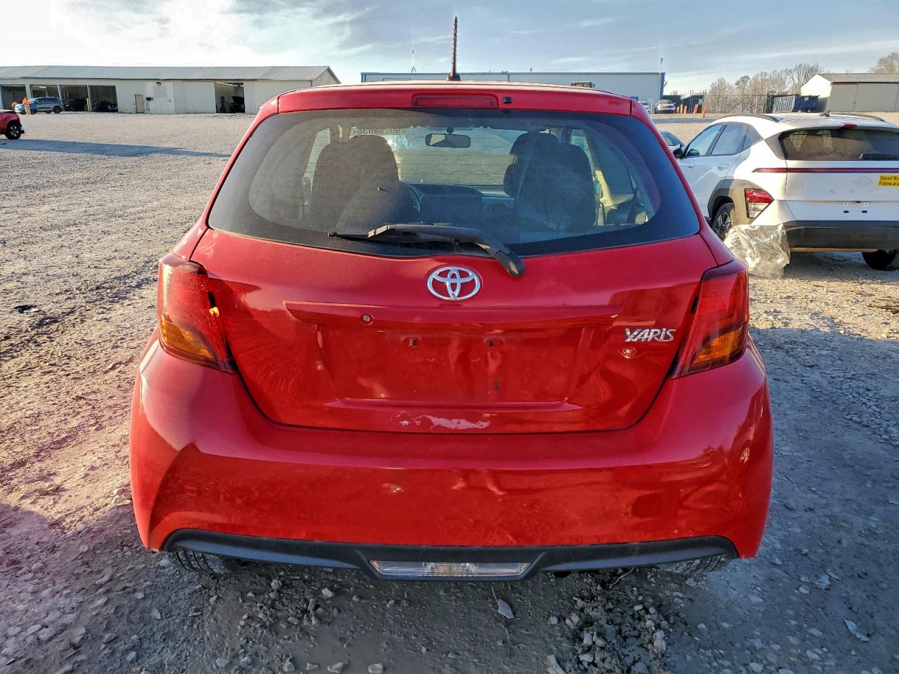 Toyota Yaris Image 4