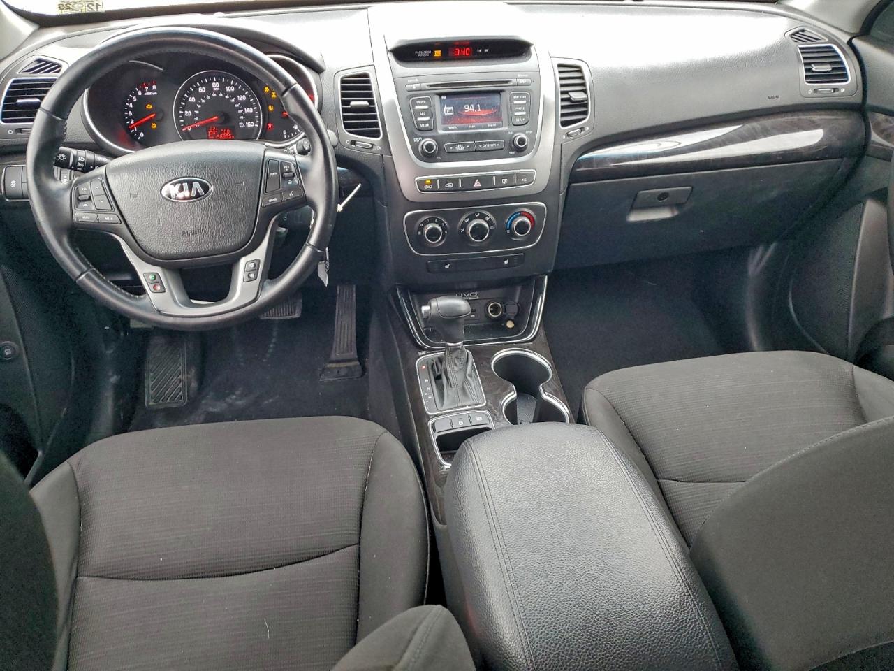 Kia Sorento Lx Image 12