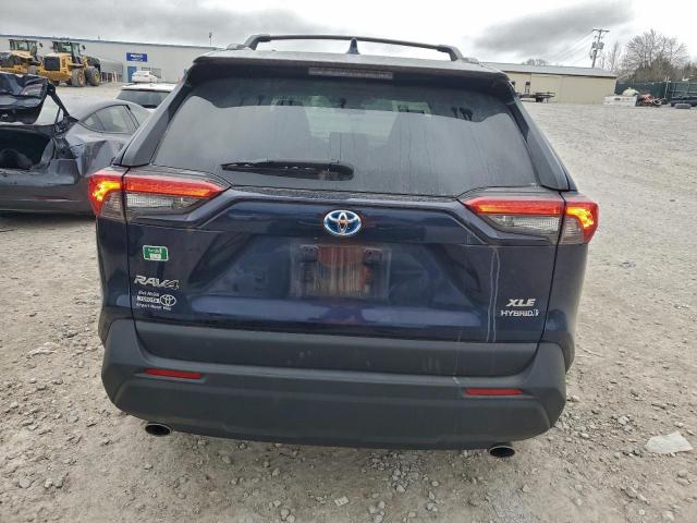 Toyota RAV4 Xle Image 5