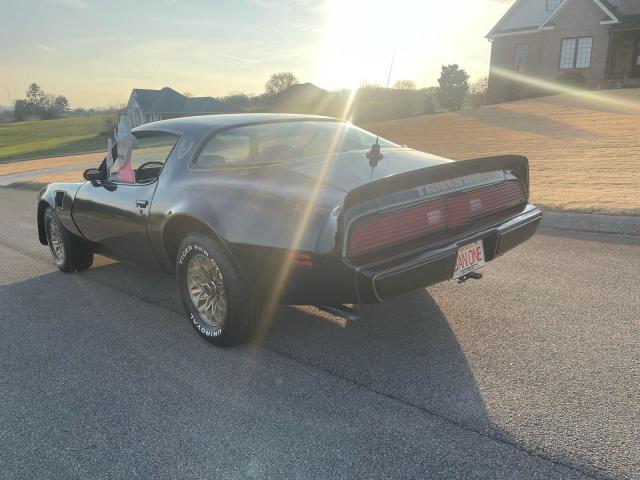 Pontiac Firebird Image 2