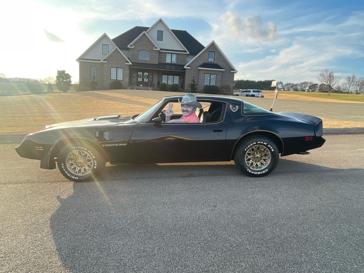 Pontiac Firebird Image 9