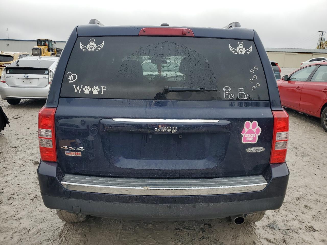 Jeep Patriot Latitude Image 10