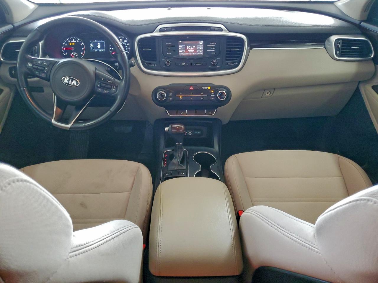 Kia Sorento Lx Image 8