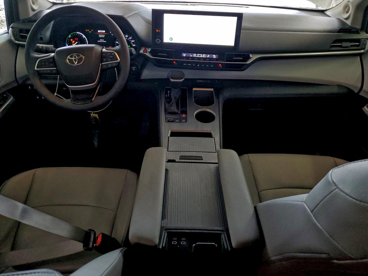 Toyota Sienna Xle Image 9