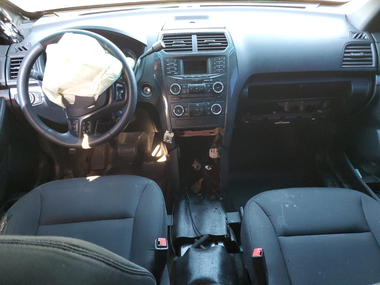 Ford Explorer Police Interceptor Image 8