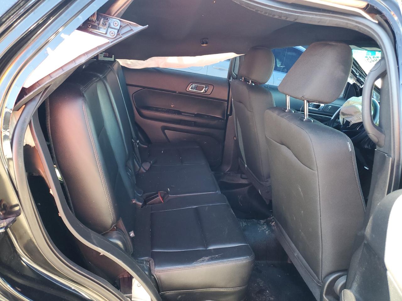 Ford Explorer Police Interceptor Image 12