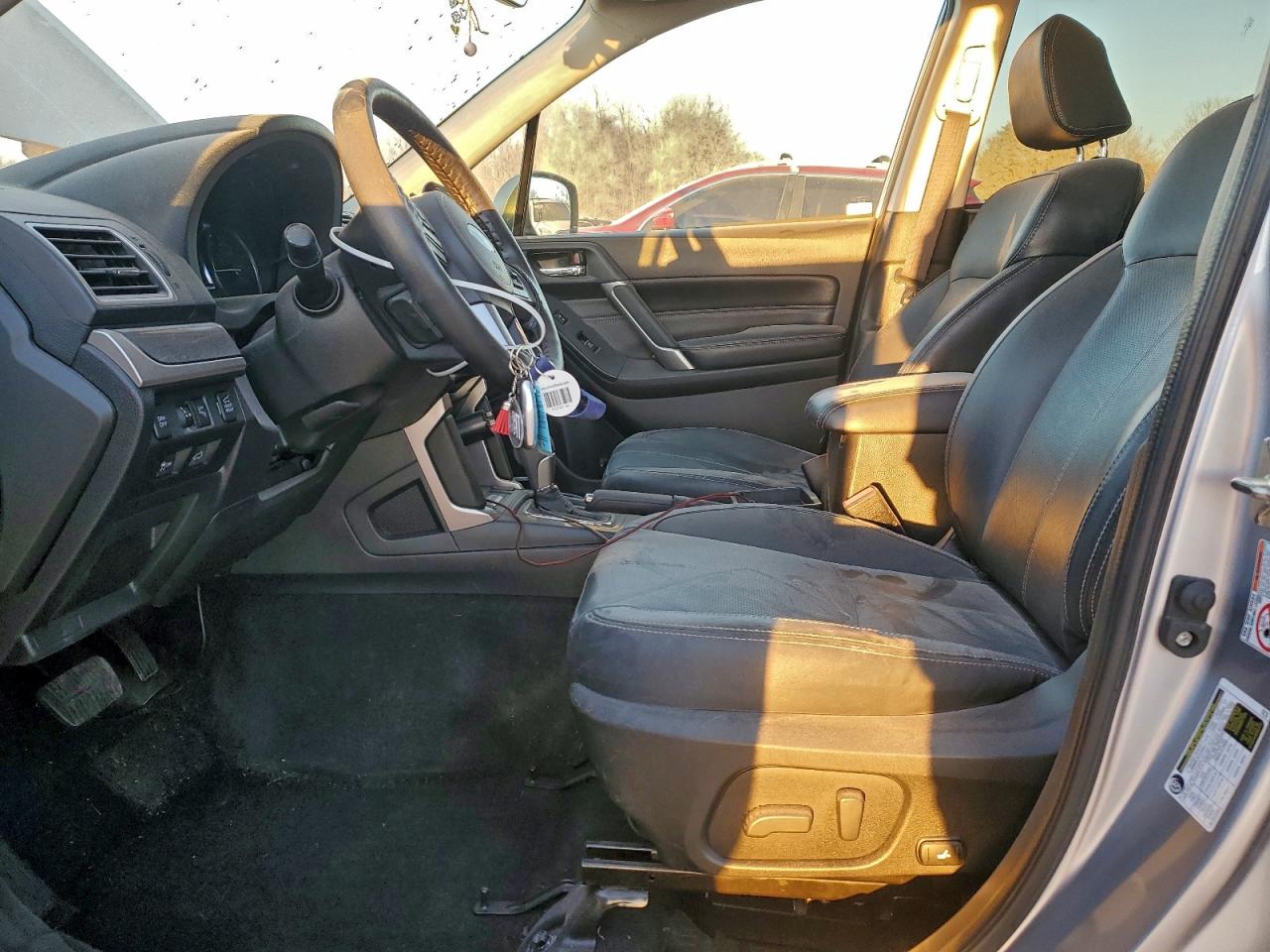 Subaru Forester 2.5i Touring Image 3