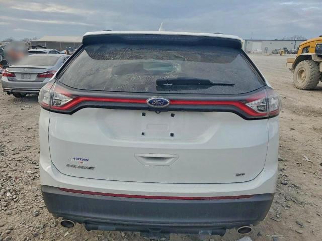 Ford Edge Se Image 6