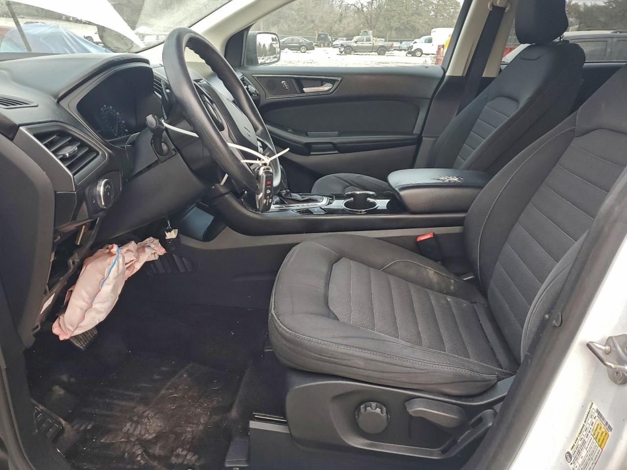 Ford Edge Se Image 11