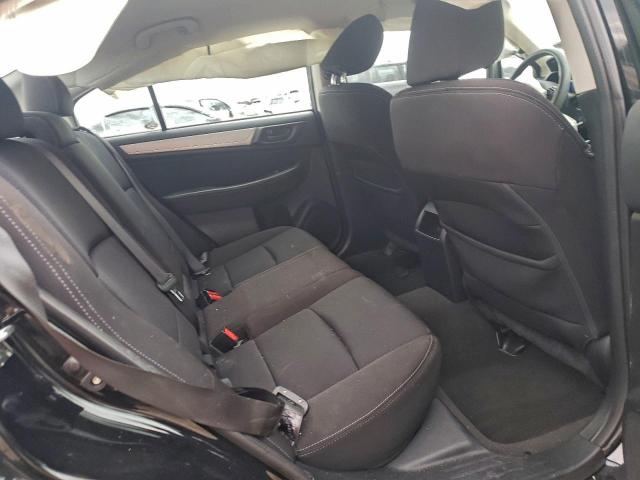 Subaru Legacy 2.5i Image 2