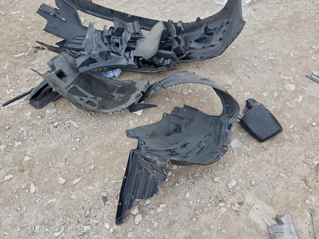 Subaru Legacy 2.5i Image 8