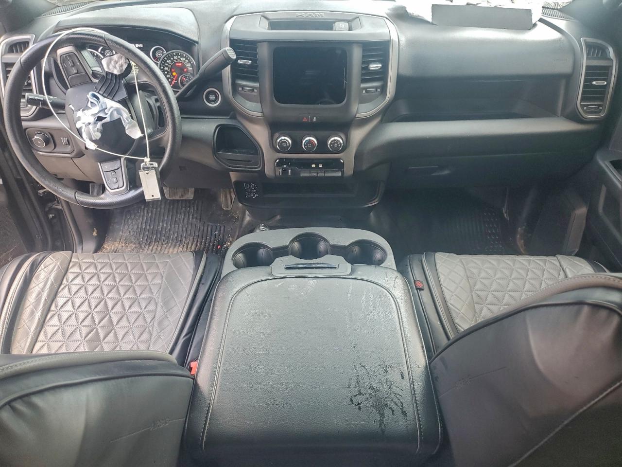 Ram 3500 Tradesman Image 4